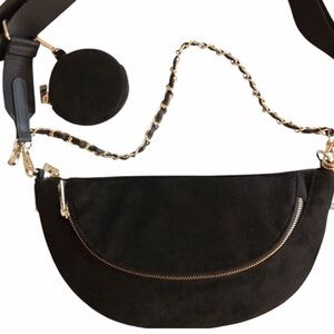 Elegant Black Chain Crossbody Bag